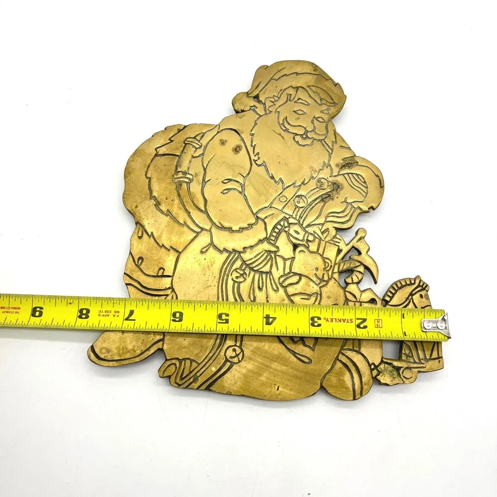 Vintage Solid Brass Santa Claus Trivet Wall Plaque Etched Father Christmas 8.5